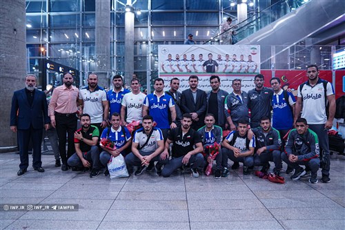 بازگشت تیم ملی کشتی آزاد بزرگسالان از رقابت‌های جهانی صربستان (گزارش تصویری)